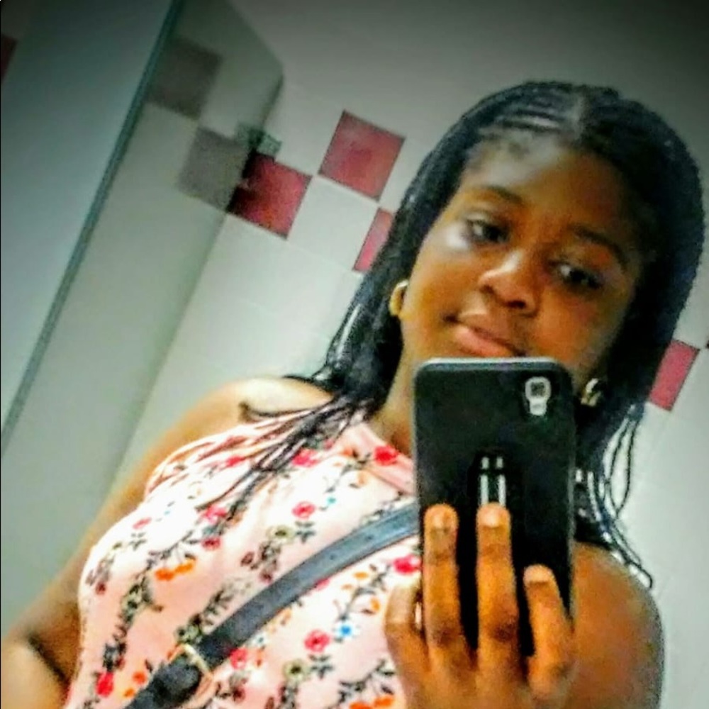 Meet your Posher, Jessica